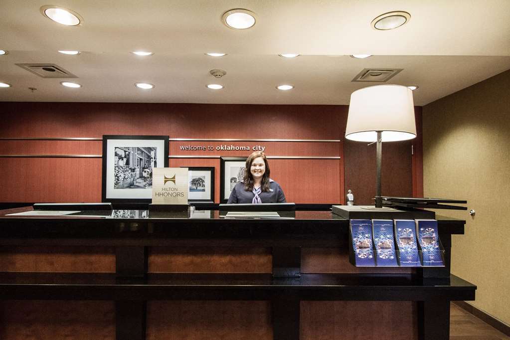 Hampton & - South Hotel Oklahoma City