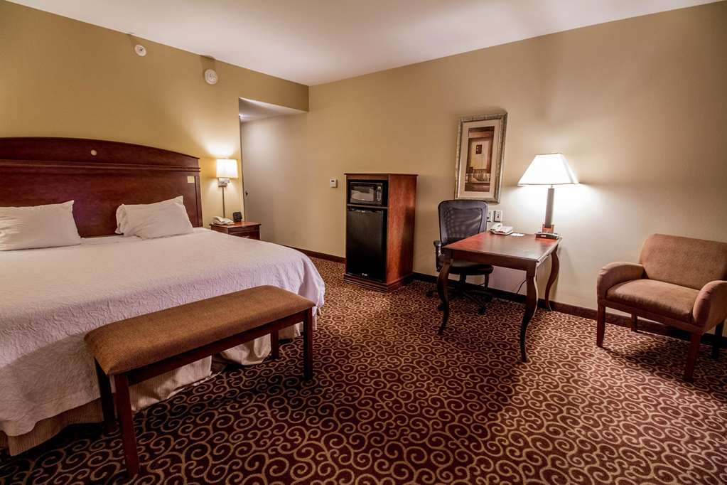 Hampton & - South Hotel